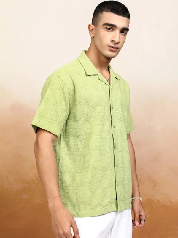 Highlander Men Green Textured Relaxed Fit Casual Shirt