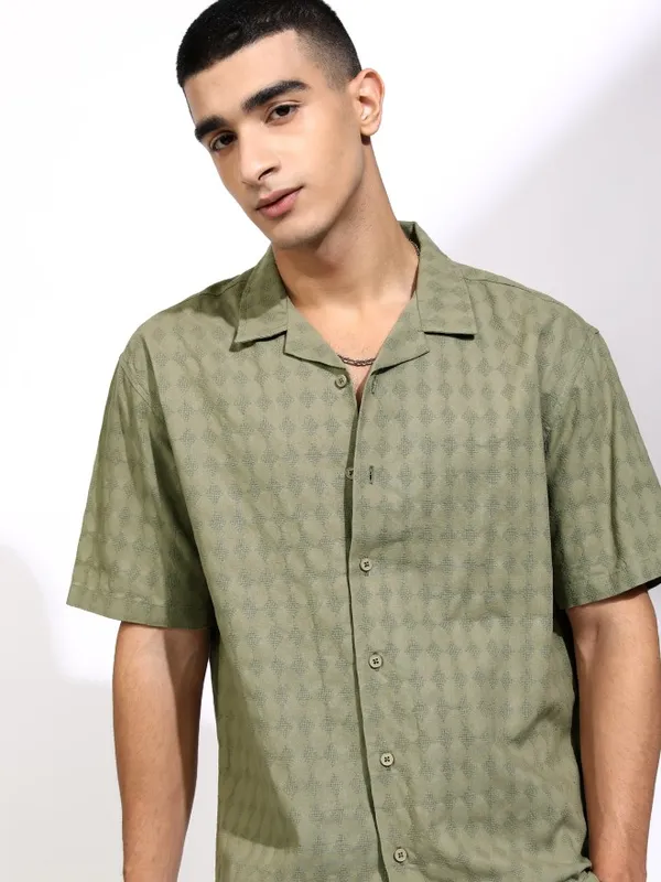 Highlander Men Olive Textured Relaxed Fit Casual Shirt