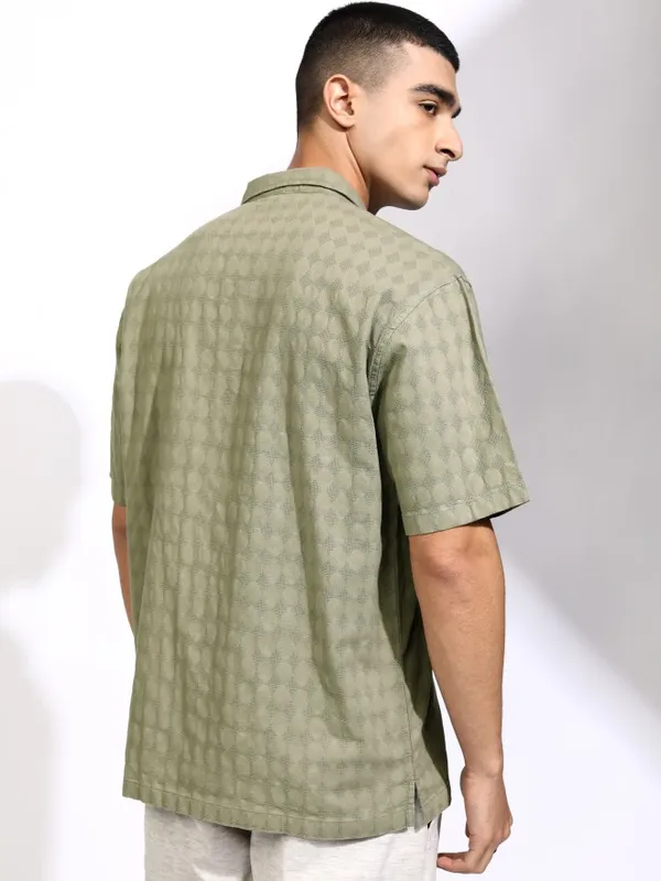Highlander Men Olive Textured Relaxed Fit Casual Shirt