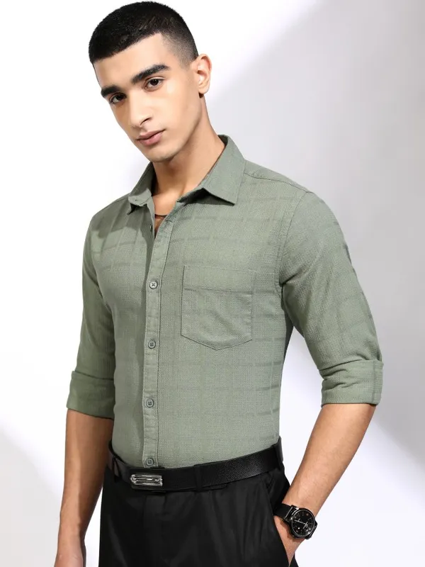Highlander Men Olive Textured Regular Fit Casual Shirt