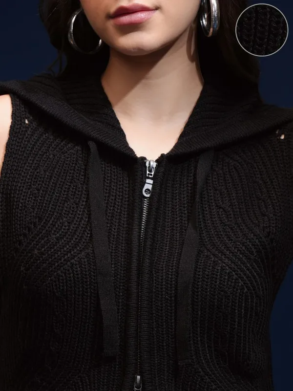 Women Self Design Sweater