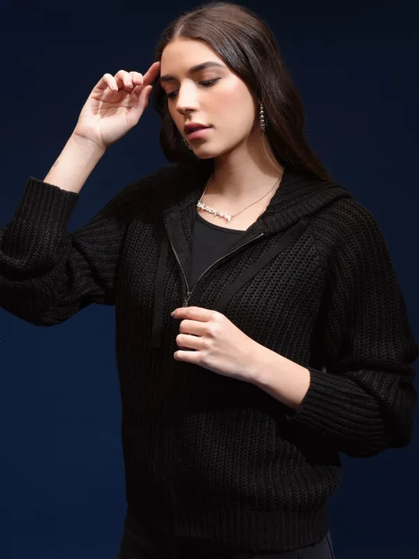 Women Self Design Sweater