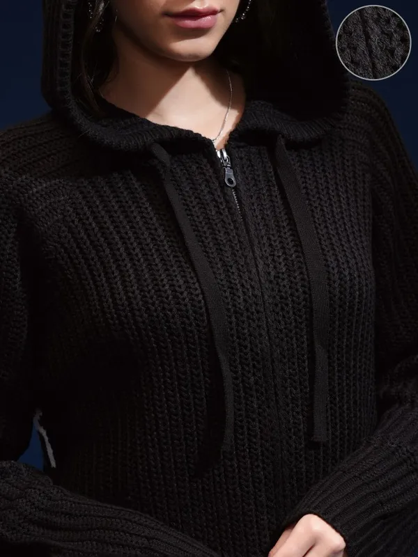 Women Self Design Sweater