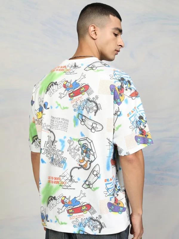 Mickey Mouse Men Printed Round Neck Oversized Fit T-Shirt