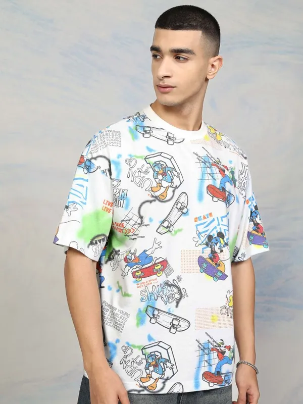 Mickey Mouse Men Printed Round Neck Oversized Fit T-Shirt