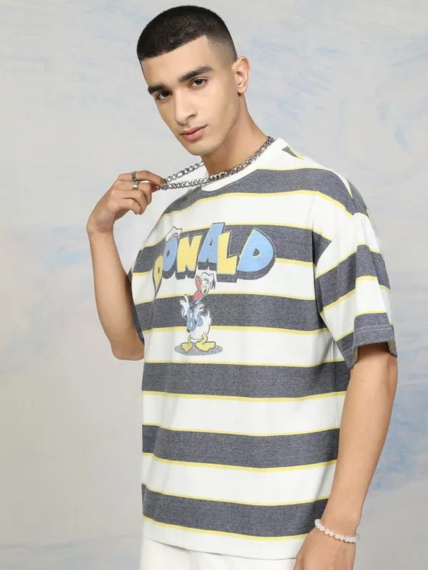 Disney By Highlander Men Off White Donald Duck Printed Round Neck Oversized Fit T-Shirt