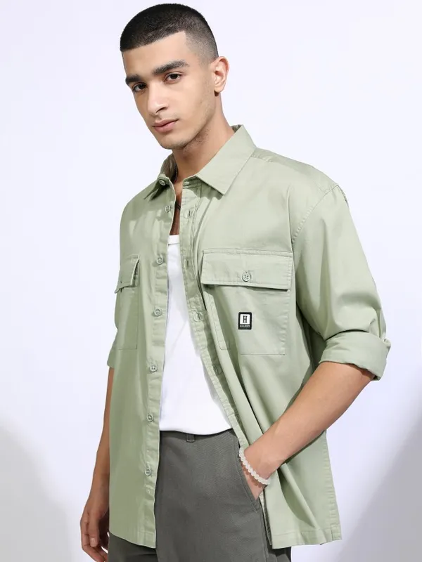 Highlander Men Green Solid Oversized Fit Casual Shirt