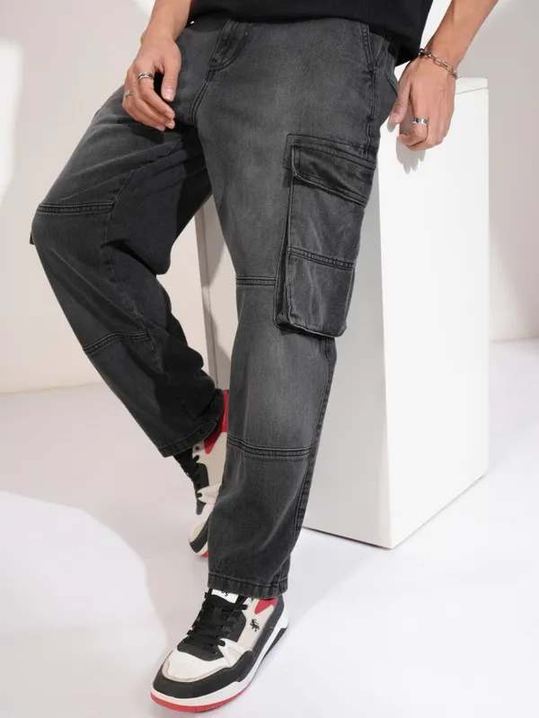 Highlander Men Grey Relaxed Fit Cargo Jeans