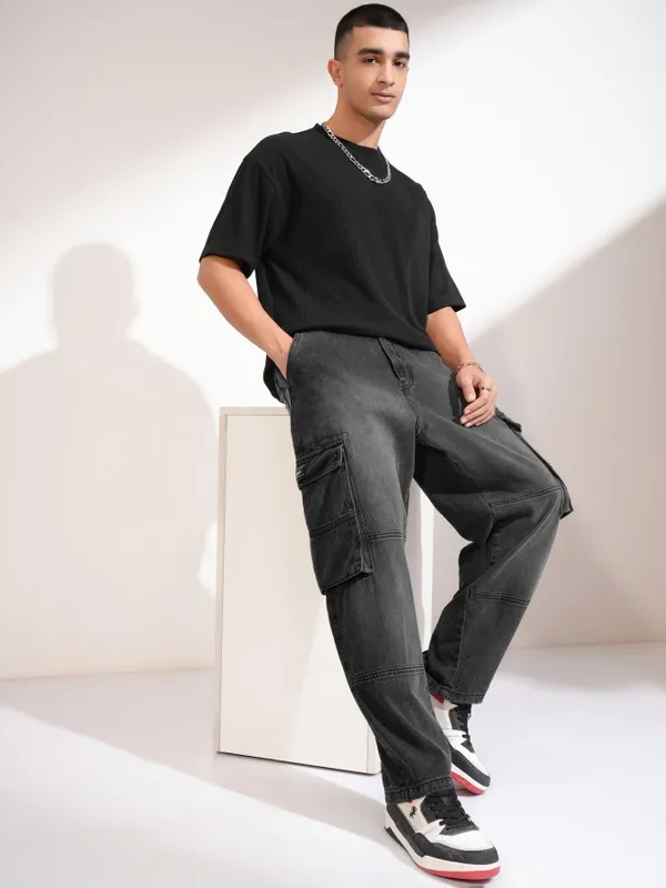 Highlander Men Grey Relaxed Fit Cargo Jeans