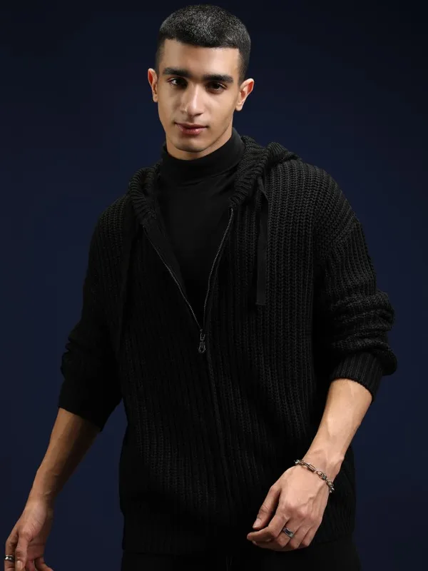 Highlander Men Black Hood Front-Open Sweater