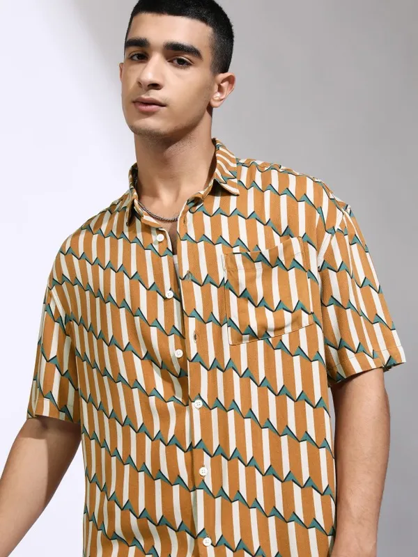 Highlander Men Mustard Printed Oversized Fit Casual Shirt