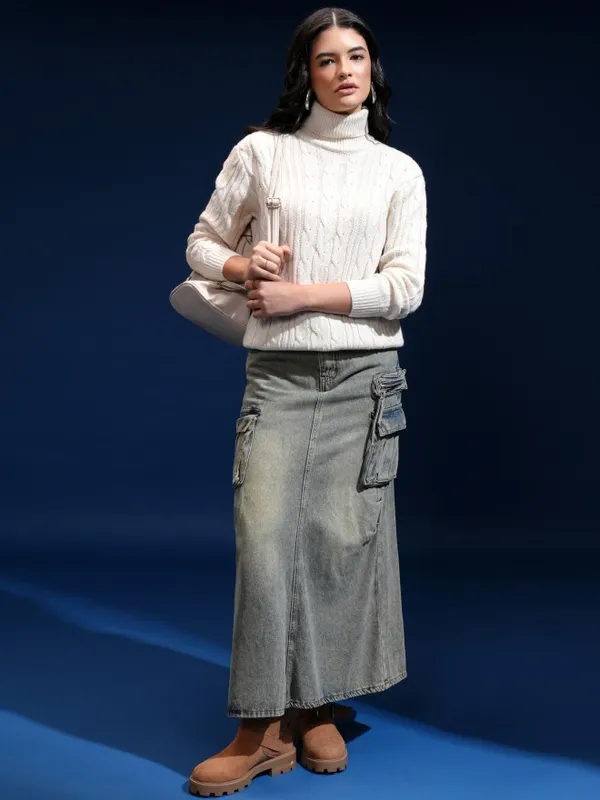 Women Self Design Sweater