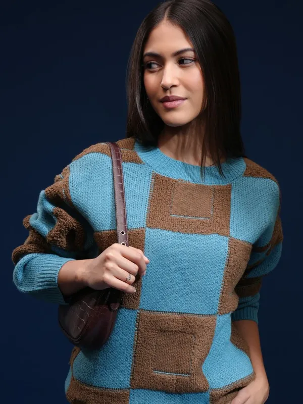 Women Self Design Sweater