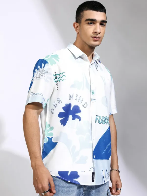 Highlander Men White Printed Relaxed Fit Casual Shirt