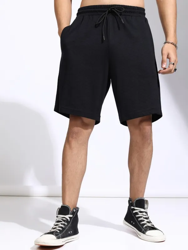 Highlander Men Black T-Shirt With Shorts Co-Ords
