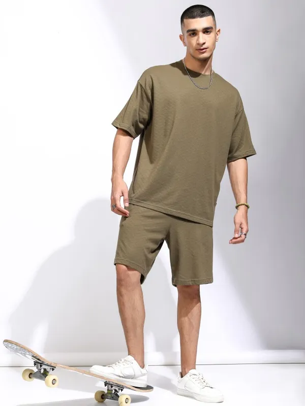 Highlander Men Olive T-Shirt With Shorts Co-Ords
