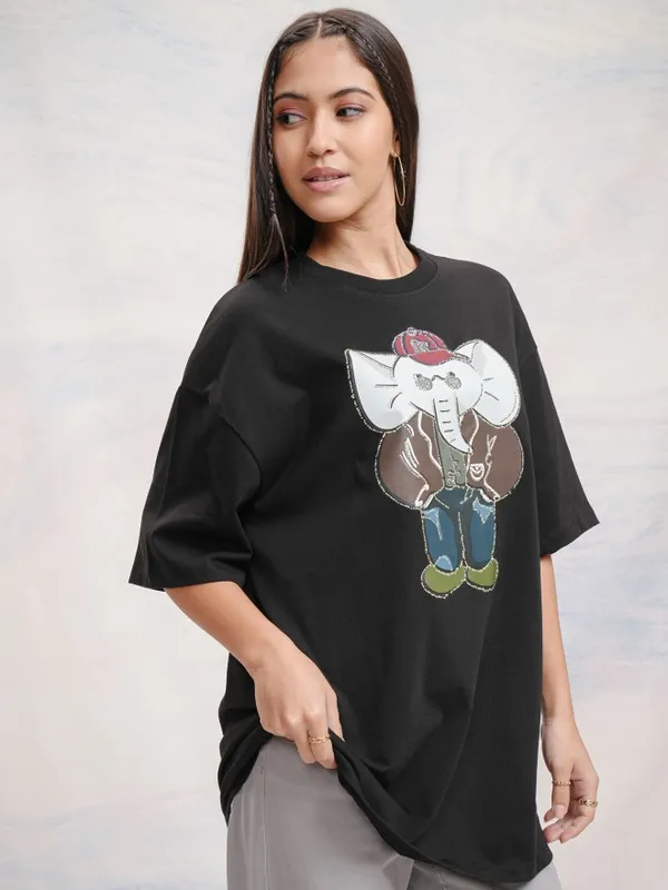 Applique Oversized Fit T-Shirt