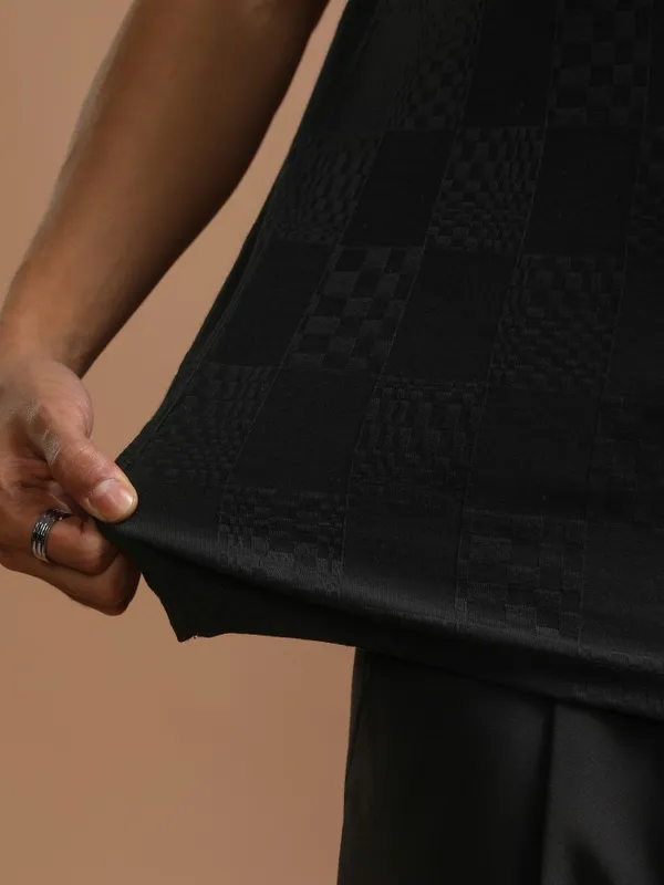 Highlander Men Black Self Design Polo Collar T-Shirt