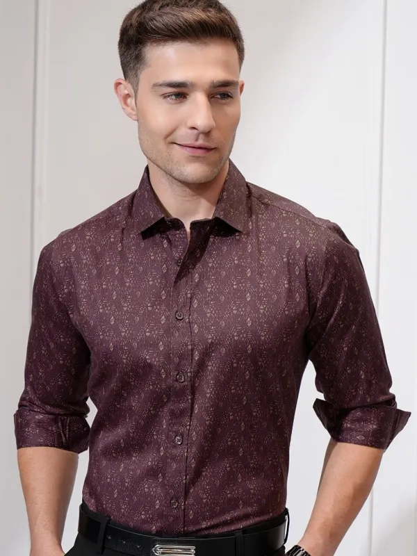 Men Slim Fit Casual Shirt