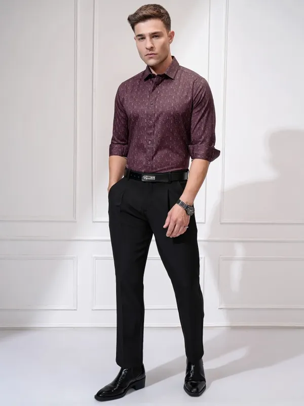 Locomotive Men Maroon Self Design Slim Fit Casual Shirt