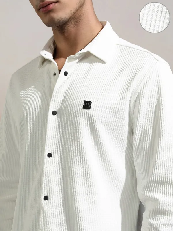 Highlander Men White Textured Slim Fit Casual Shirt