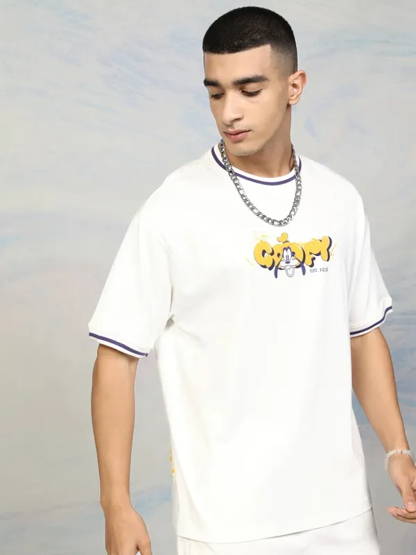 Disney By Highlander Men White Goofy Printed Round Neck T-Shirt