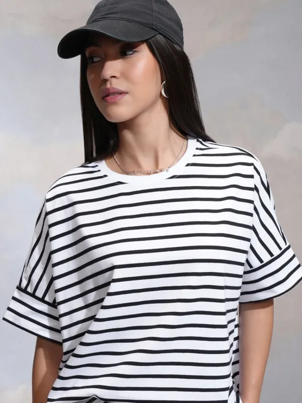 Tokyo Talkies Women White Striped Round Neck T-Shirt