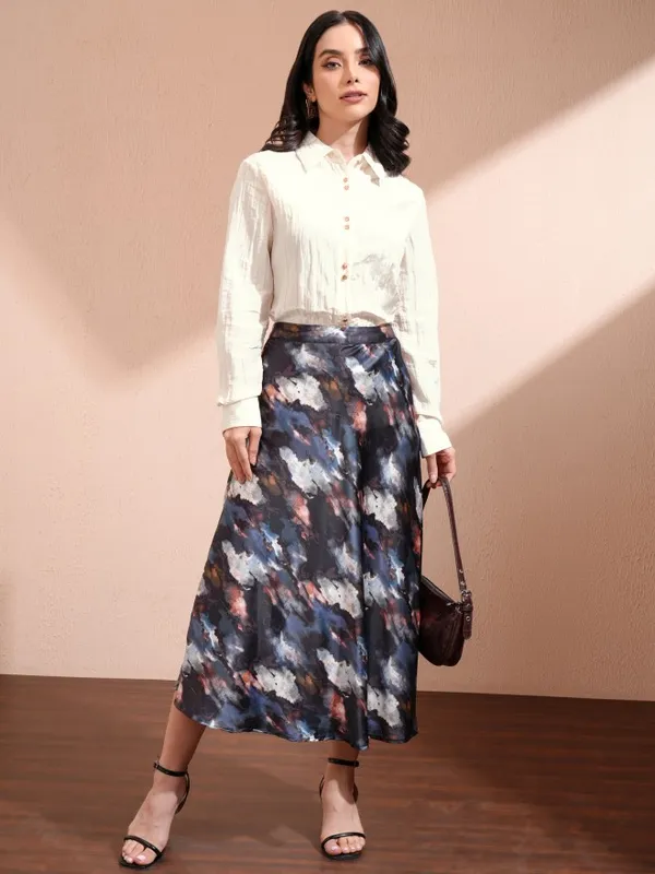 Tokyo Talkies Women Off White Self Design Casual Shirt