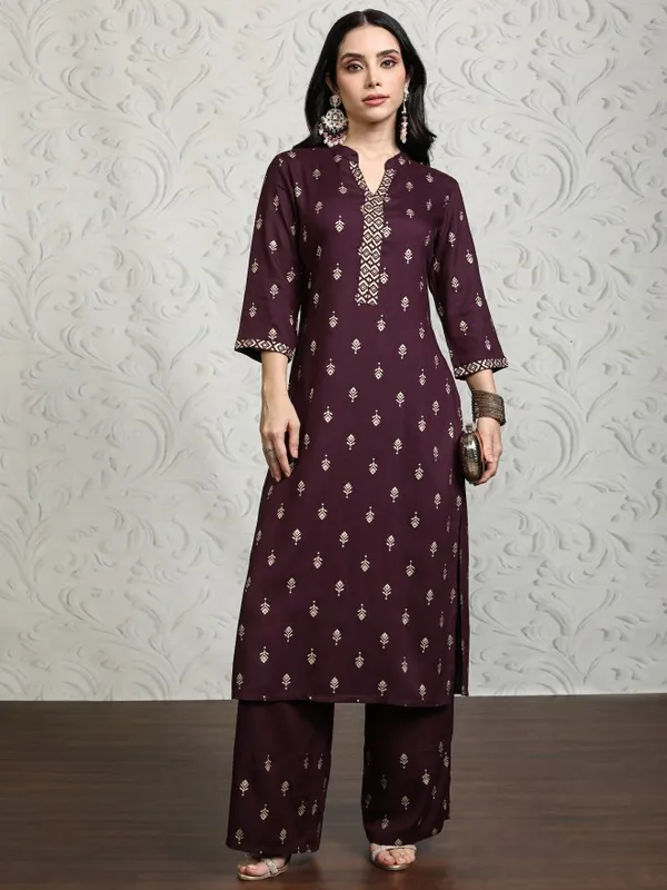 Vishudh Women Maroon Printed Kurta With Palazzos