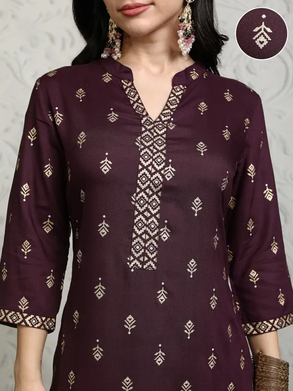 Vishudh Women Maroon Printed Kurta With Palazzos