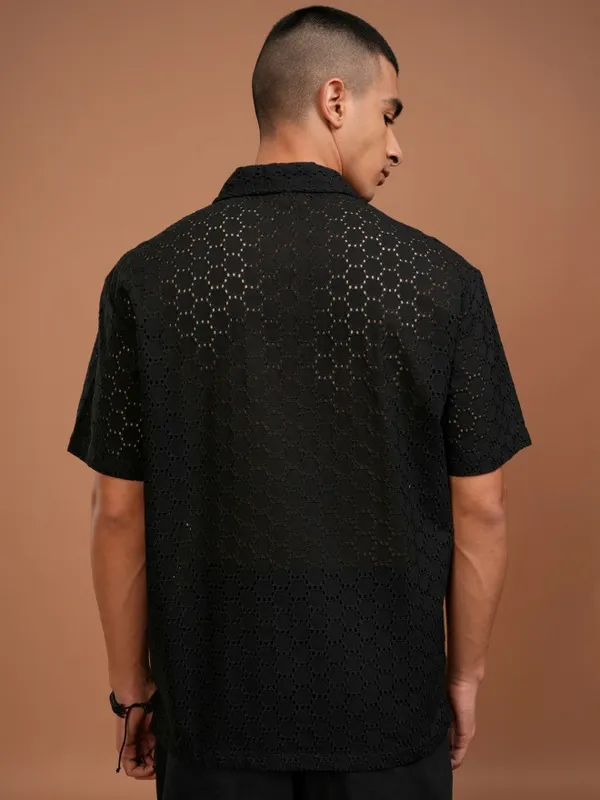 Highlander Men Black Solid Relaxed Fit Casual Shirt