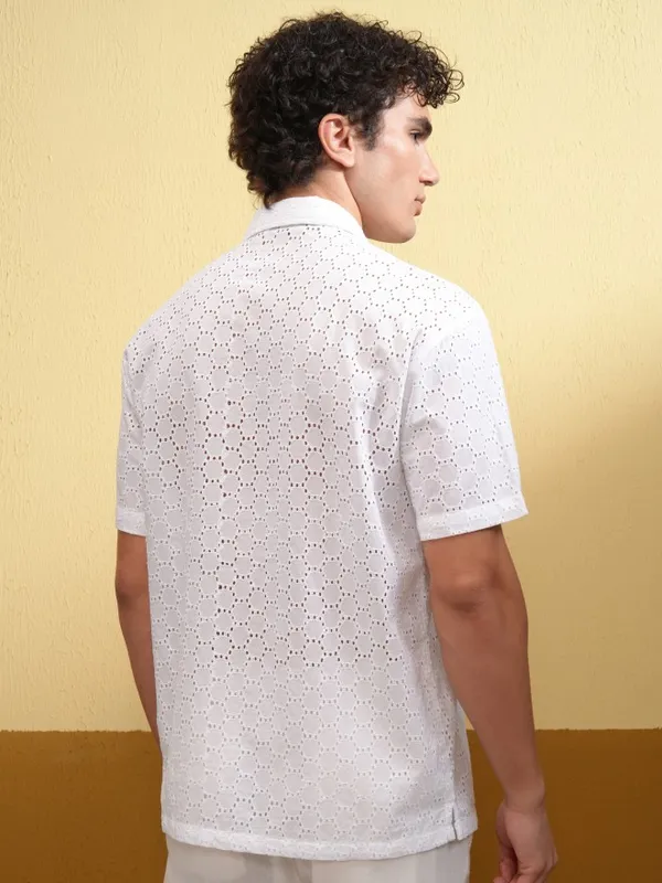Men Relaxed Fit Casual Shirt