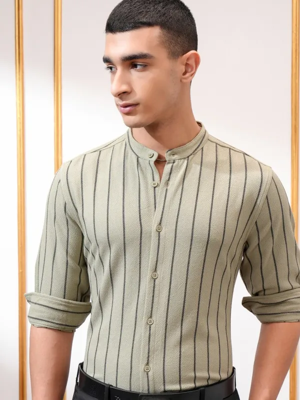 Highlander Men Green Striped Slim Fit Casual Shirt