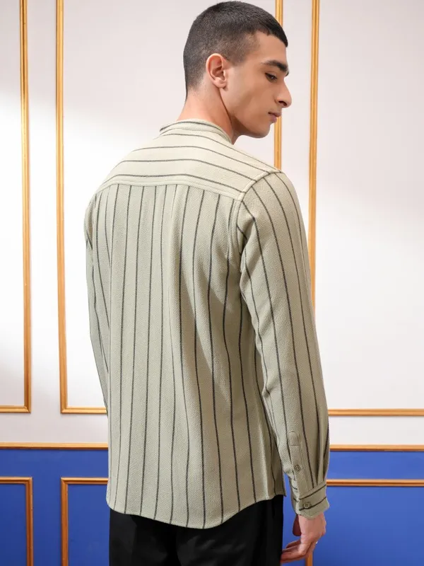 Highlander Men Green Striped Slim Fit Casual Shirt