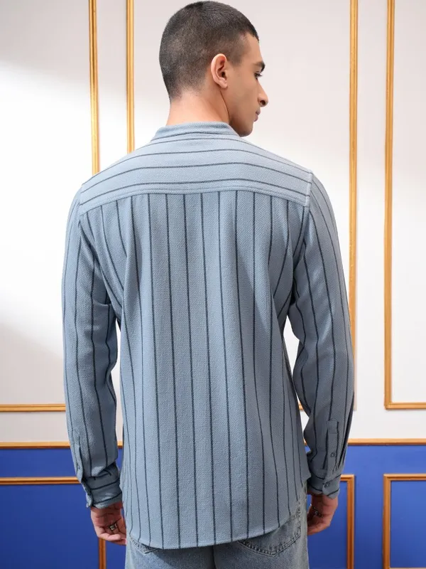 Highlander Men Blue Striped Slim Fit Casual Shirt