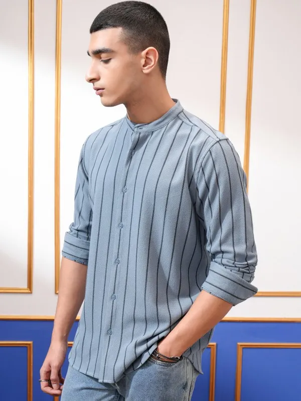Highlander Men Blue Striped Slim Fit Casual Shirt