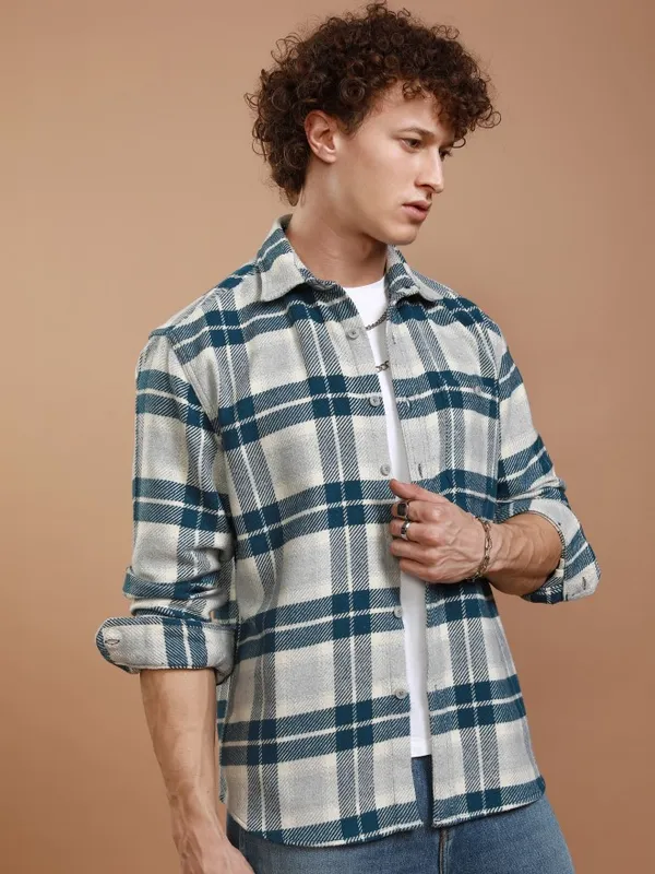 Highlander Men Blue Checked Relaxed Fit Casual Shirt