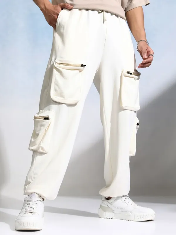 Highlander Men Cream Straight Fit Solid Joggers
