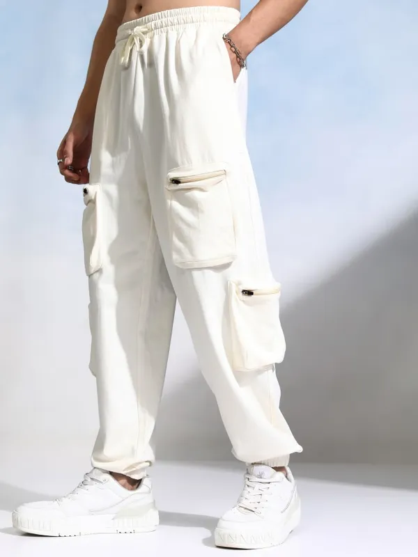 Highlander Men Cream Straight Fit Solid Joggers