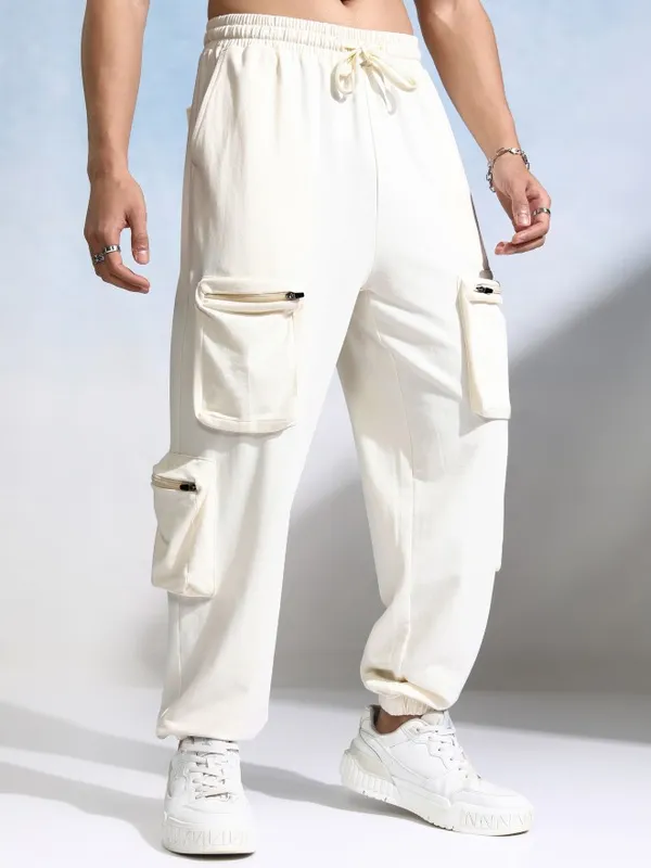 Highlander Men Cream Straight Fit Solid Joggers