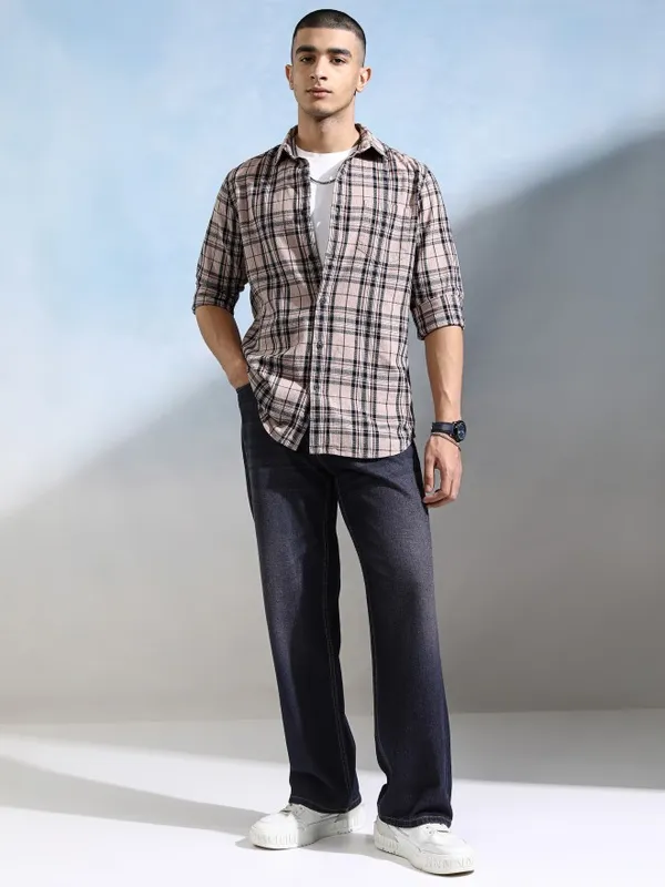 Highlander Men Peach Checked Slim Fit Casual Shirt
