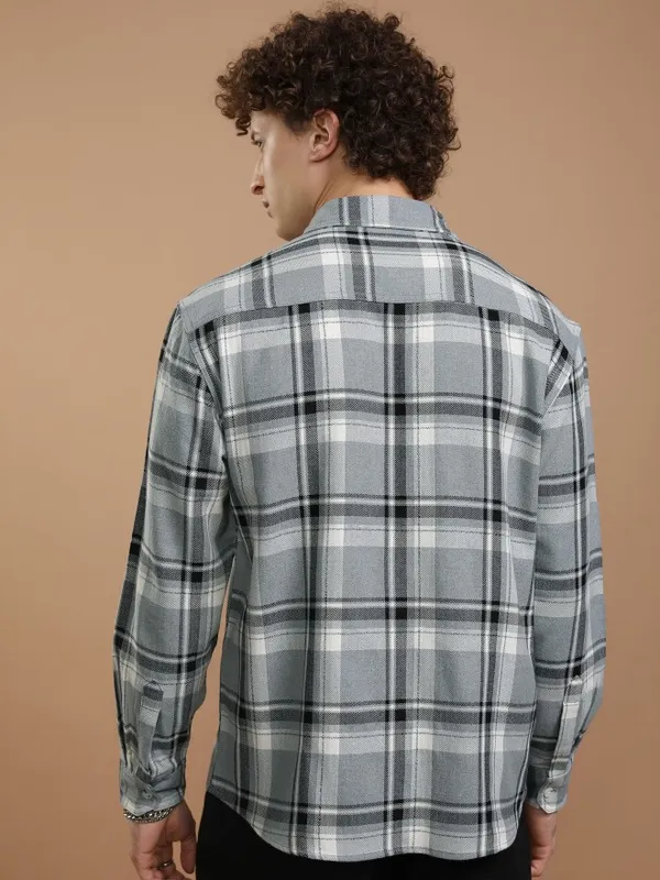 Highlander Men Blue Checked Relaxed Fit Casual Shirt