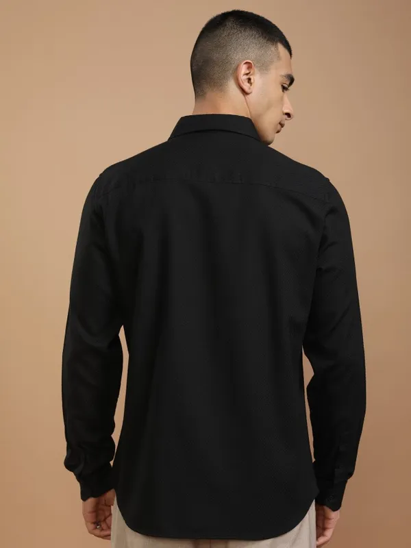 Highlander Men Black Self Design Slim Fit Casual Shirt