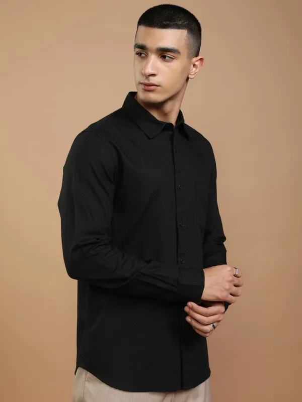 Highlander Men Black Self Design Slim Fit Casual Shirt