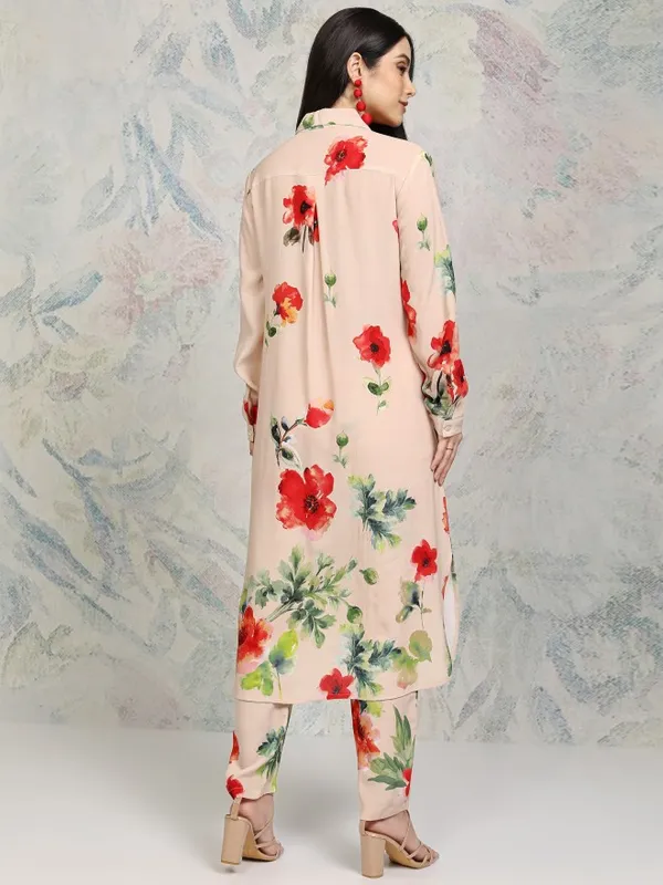 Vishudh Women Beige Printed Kurta With Trousers