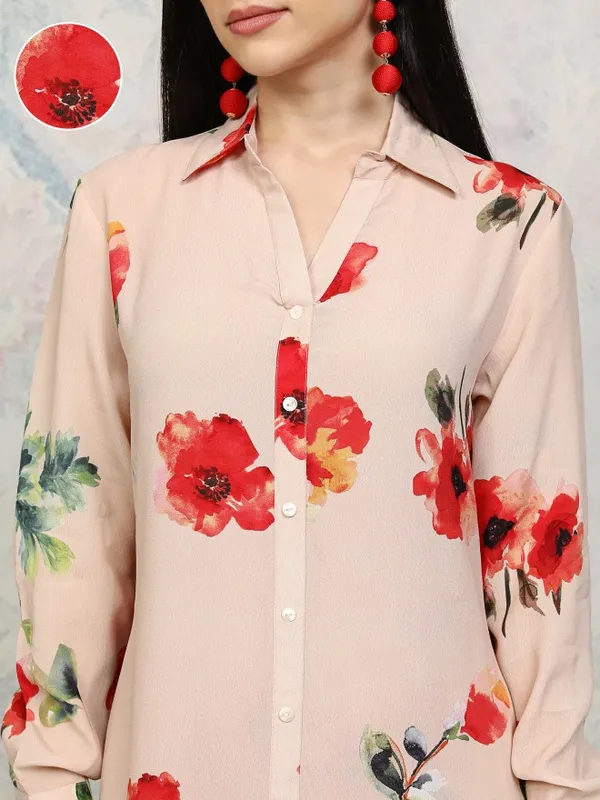 Vishudh Women Beige Printed Kurta With Trousers