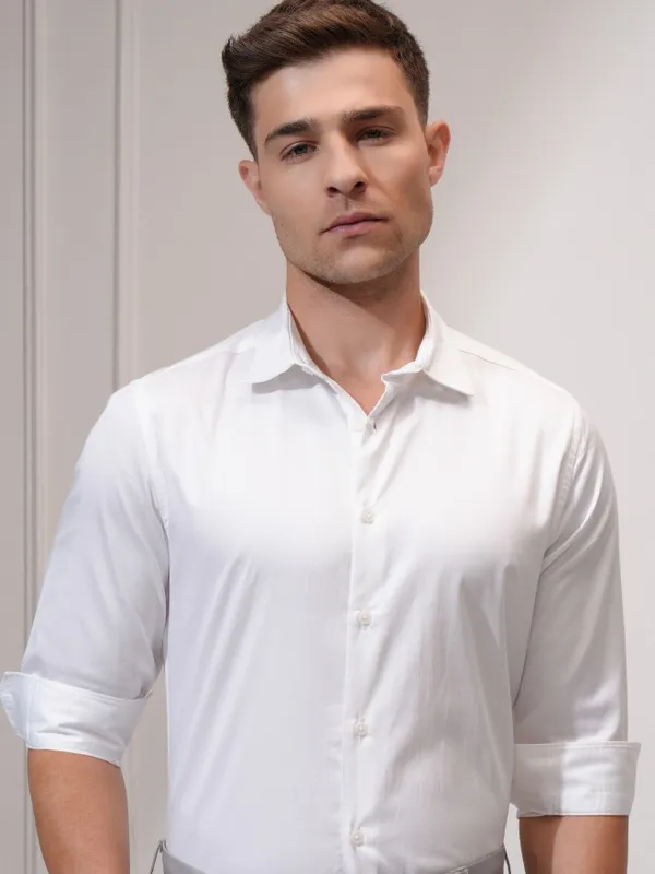 Locomotive Men White Solid Slim Fit Casual Shirt