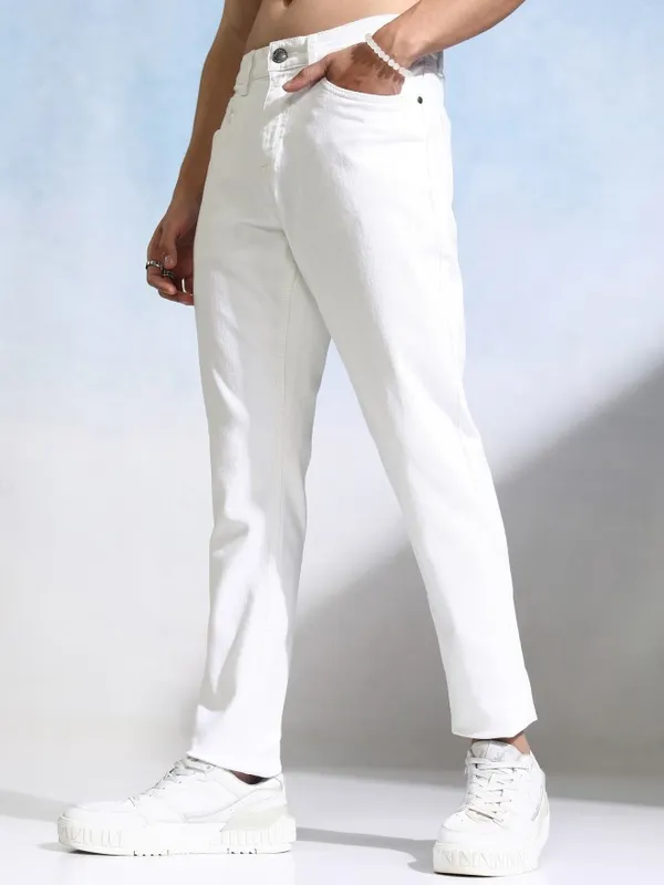 Highlander Men White Slim Fit Stretchable Jeans