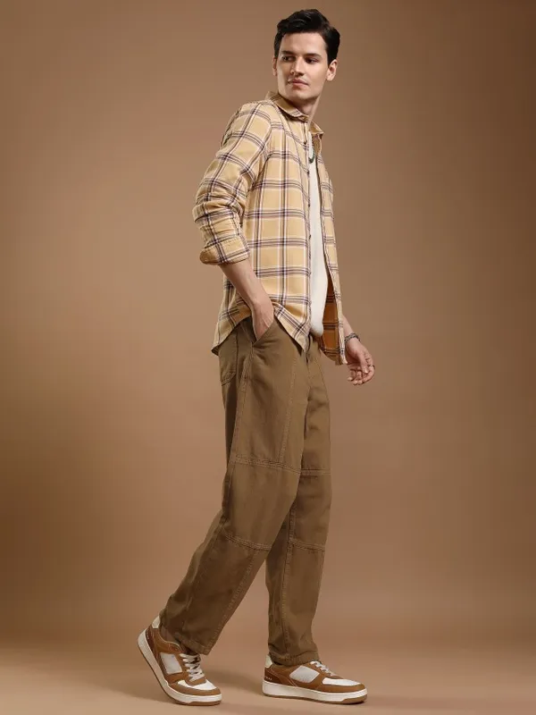 Highlander Men Brown Straight Fit Jeans