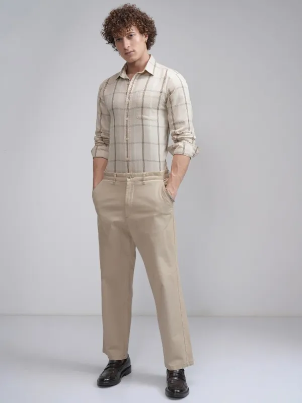 Highlander Men Beige Checked Slim Fit Casual Shirt
